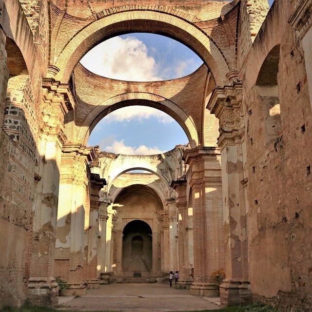 190124-Ruinas-en-Antigua-Guatemala-La-Catedral